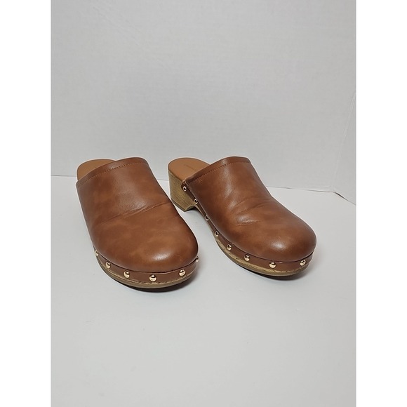 Universal Thread Shoes - Universal Thread  Women Indra Memory Foam Faux Leather Slip-on Clogs Size 7 1/2